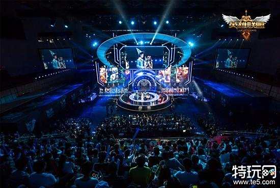 轮精彩纷呈 轮精彩纷呈